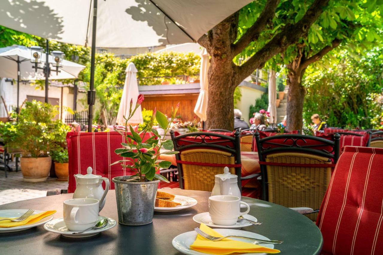 Goldener Pfropfenzieher أوبرفيزل المظهر الخارجي الصورة